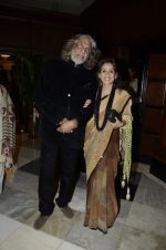 at Sahchari foundation show by designer Meera and Musaffar Ali on 22nd Oct 2012 (195).JPG